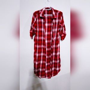 Women's plaid long cardigan with side slits, red / white / black